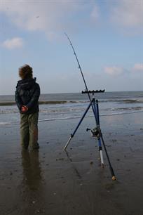 Jeugdclinic strandvissen op 2e paasdag