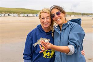 Strandvisclinic voor dames; een groot succes