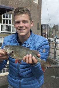 Zondag finale van de competitie streetfishing in Amsterdam